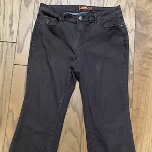 Plus size jeans adorned with stones.